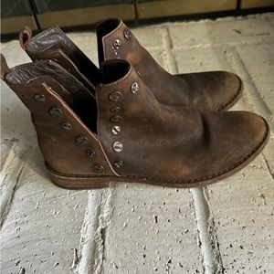 Musse & Cloud size 6 women’s boots!